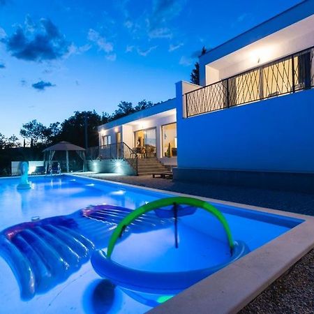 La Finca Olivetree Katuni ภายนอก รูปภาพ