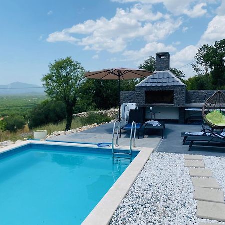 La Finca Olivetree Katuni ภายนอก รูปภาพ